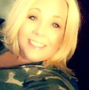 Meet your Posher, Deanna